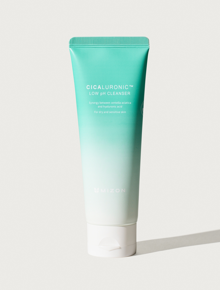 Cicaluronic Low pH Cleanser